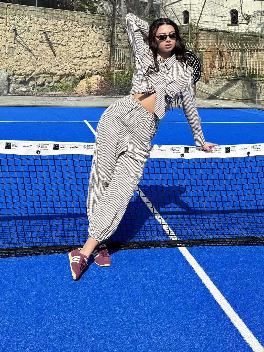 Tensione In pantaloni a quadri