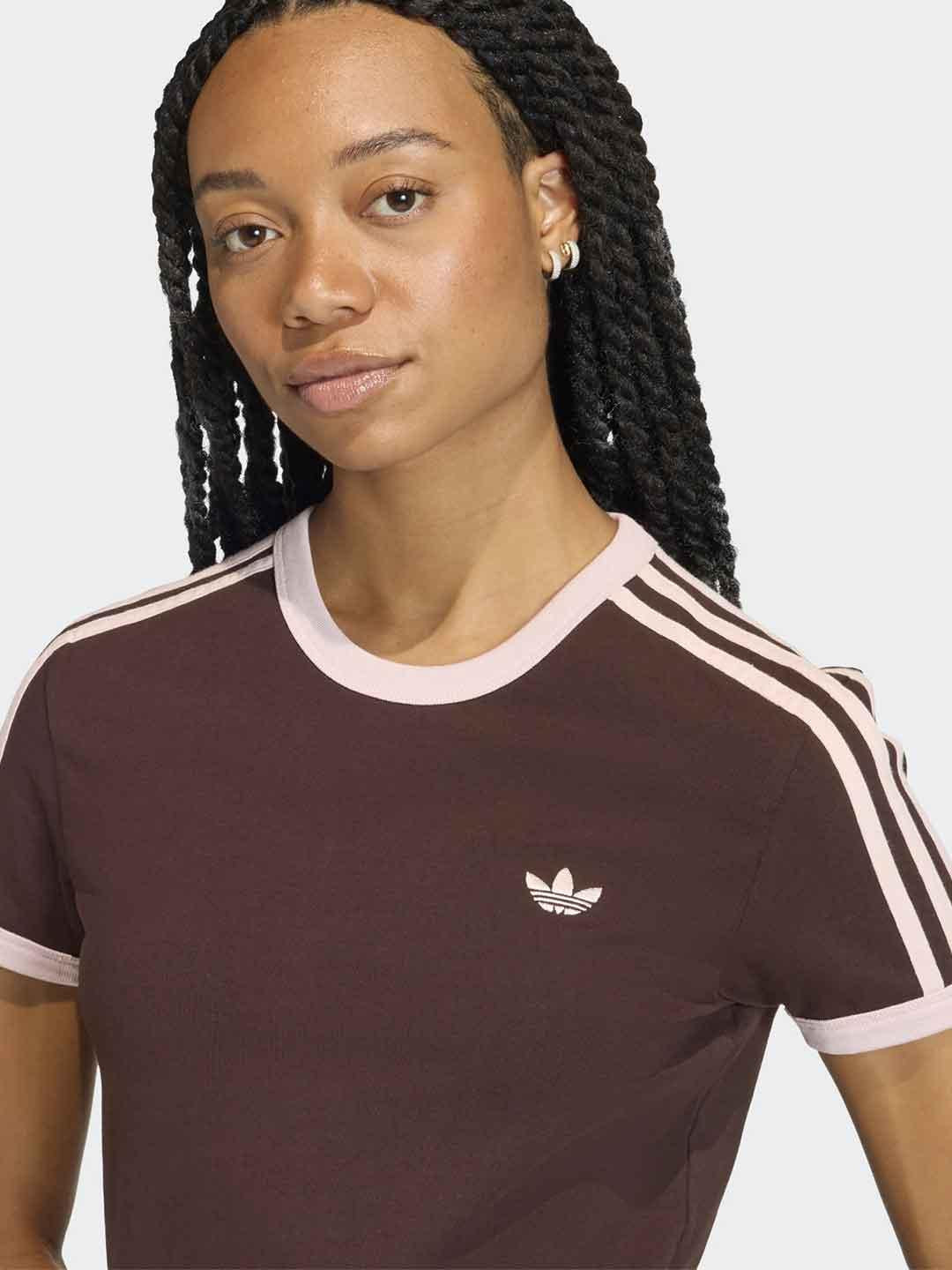 Adidas 3 Stripes t-shirt marrone e rosa