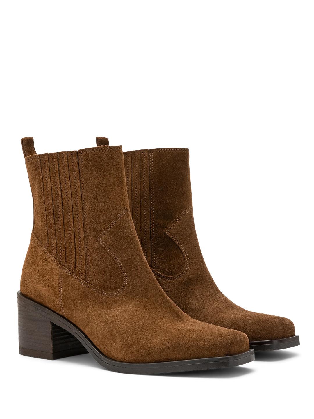 Carmens Holly Daily tronchetto marrone punta quadrata