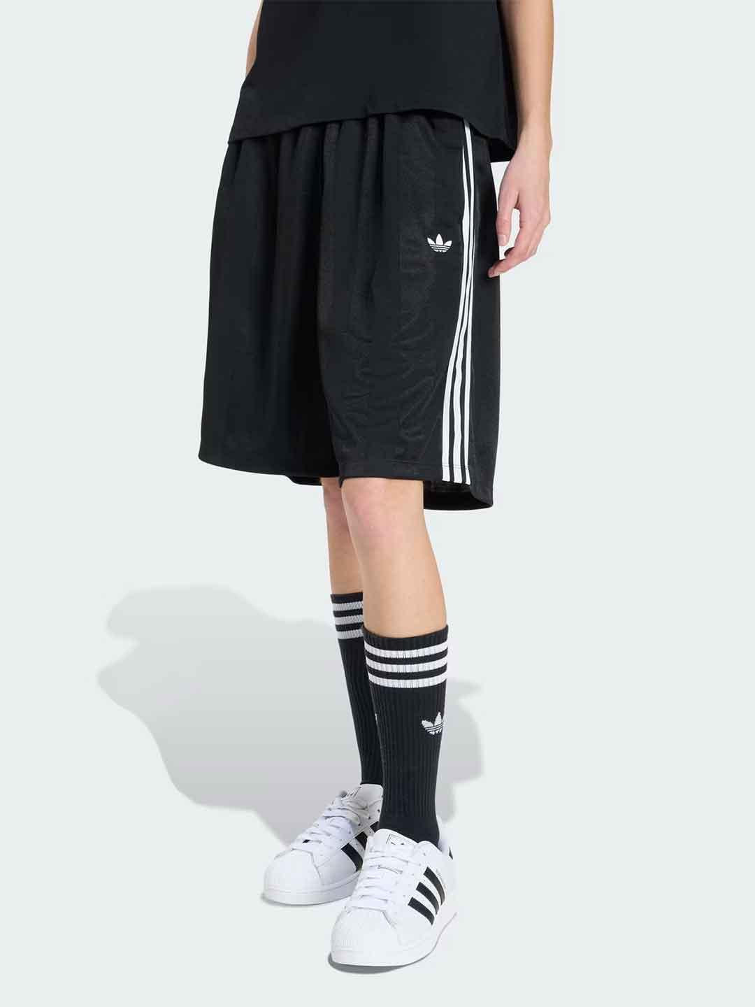 Adidas bermuda nero ampio