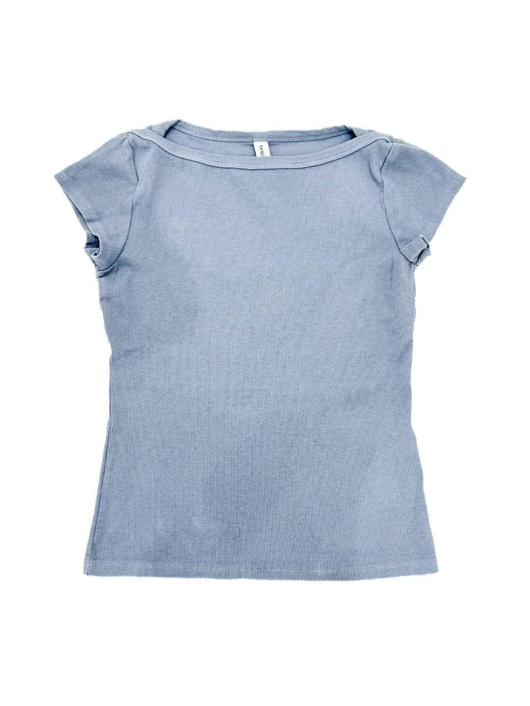 Tensione In t-shirt azzurro a coste