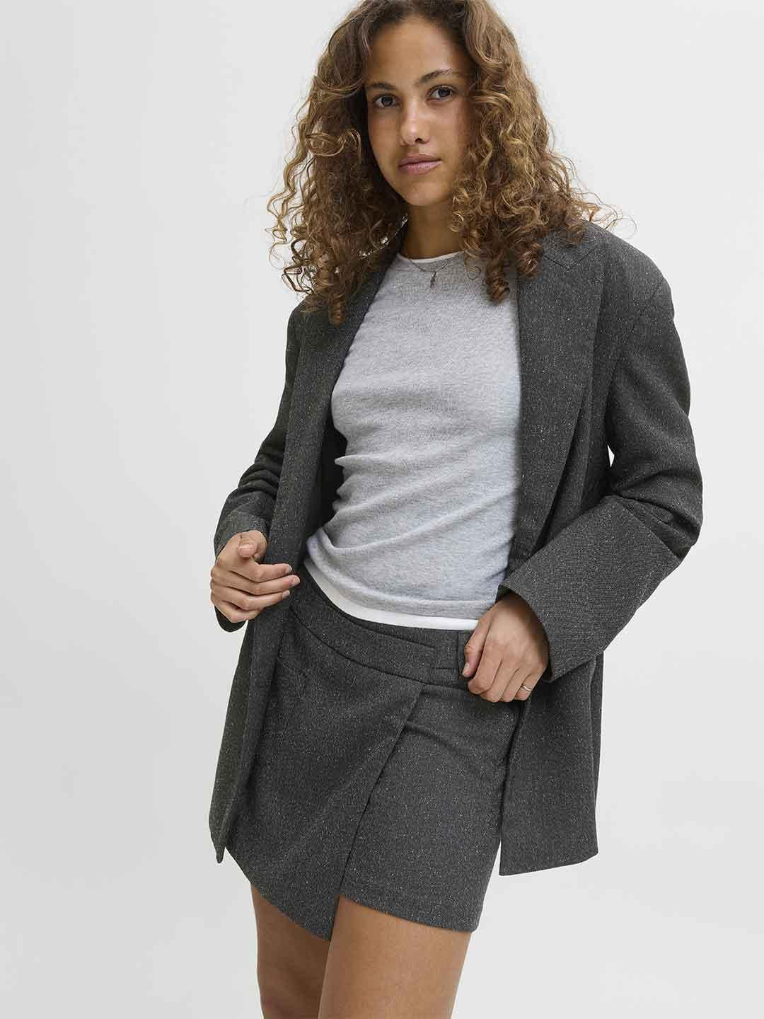 JJXX Ellis gonna nero corta