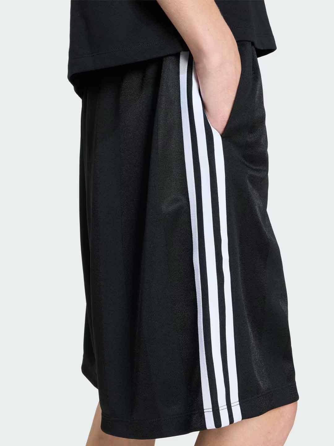 Adidas bermuda nero ampio
