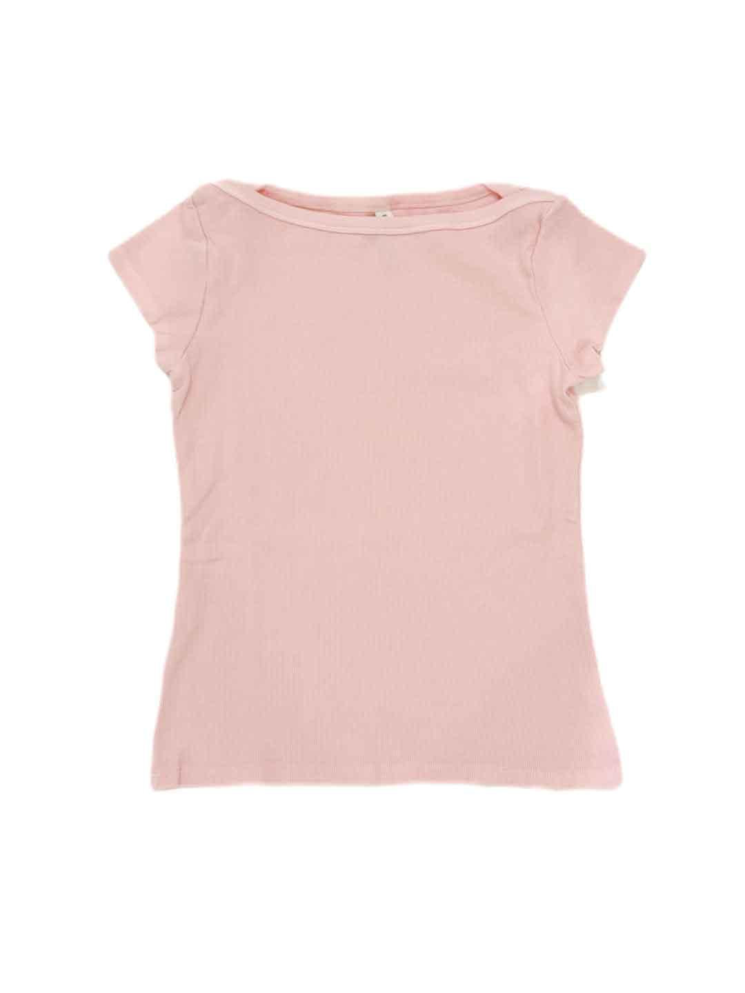 Tensione In t-shirt rosa a coste