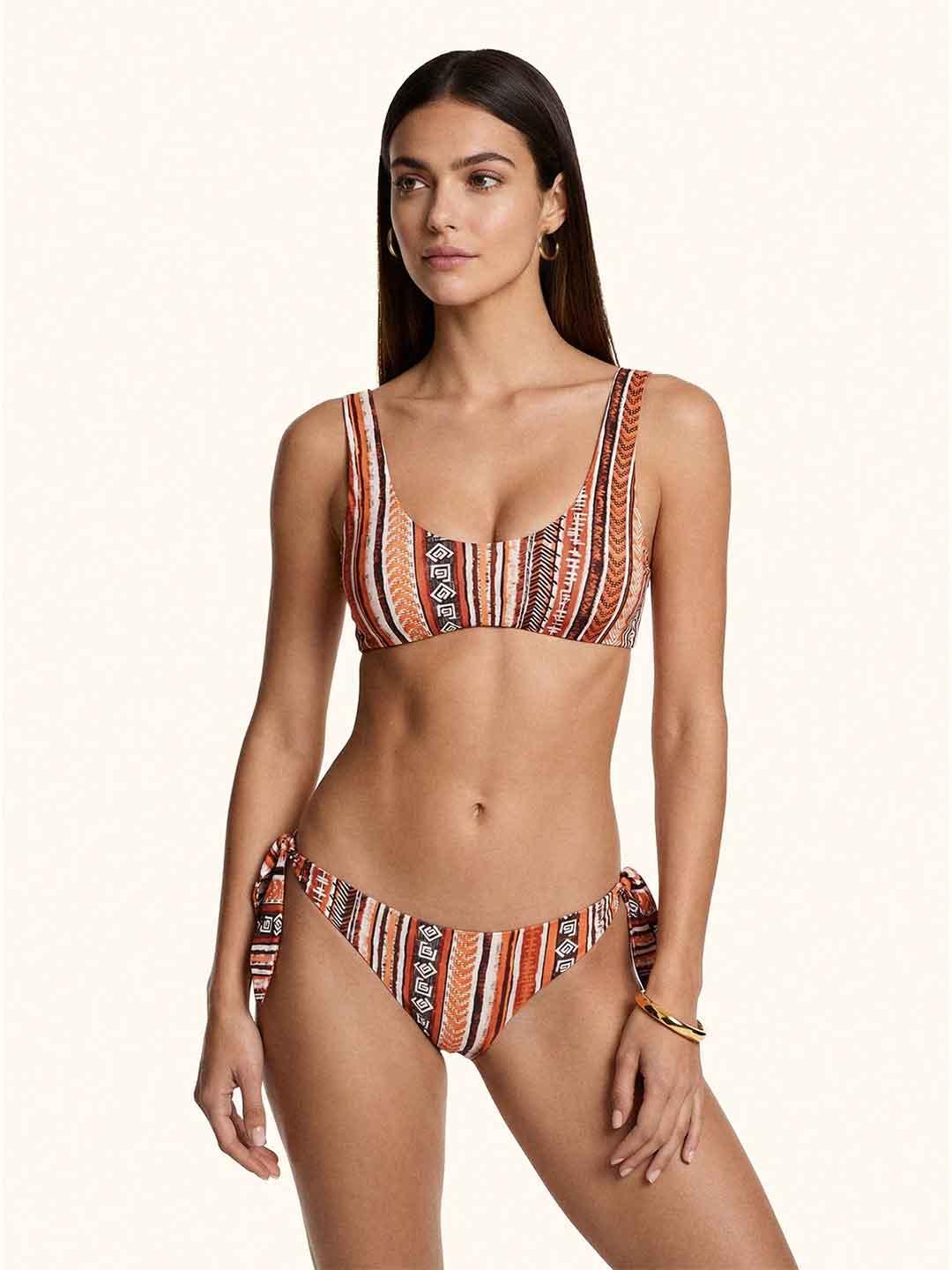 Me Fui costume arancio top